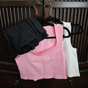 OQQ 3 Piece Bundle Size Large Crop Tops And Skirt Nwt